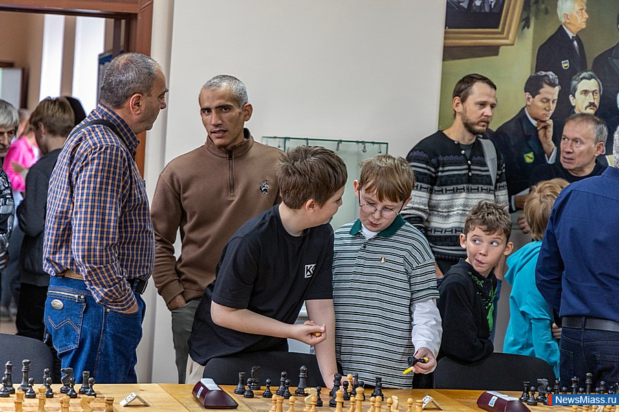 �������� ������ � �������� ����. � �������� ����������� ��������� 25-� ������ �� ������� �������� ������ �������