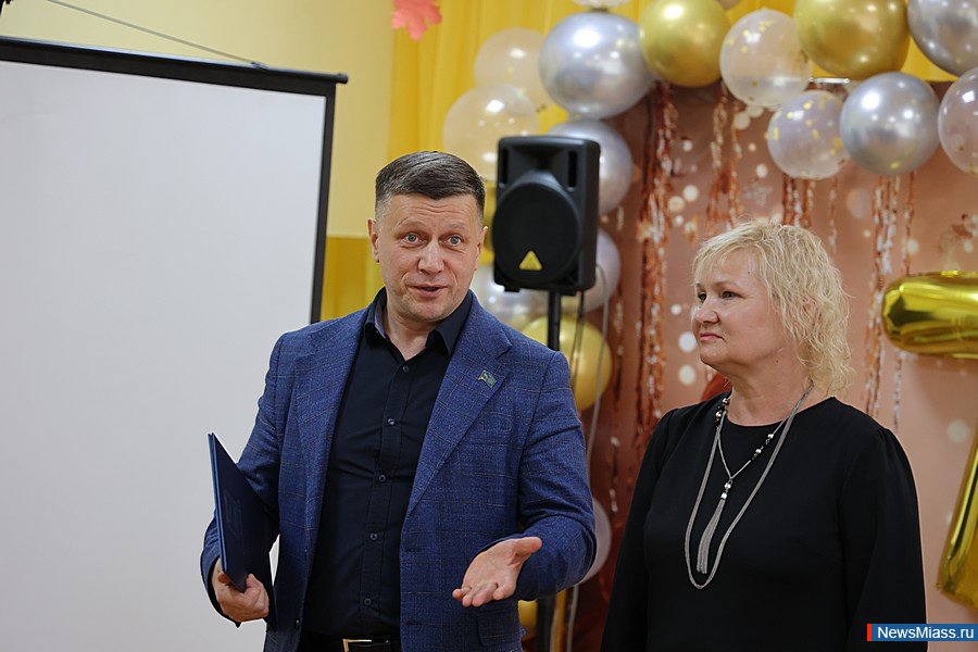 �����-�������� ������ �������� 70-������ ������. ���������� � �������� �����-��������� ���� ���������� ���������, � ������������ ����������� ��� ���� ������ ����������� �������