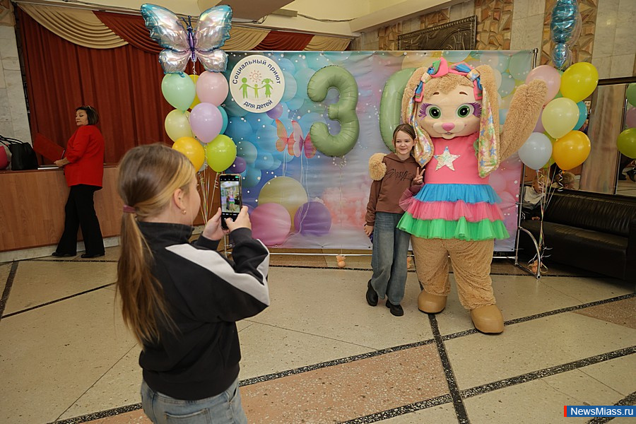 ",  ,     ". -      30- 