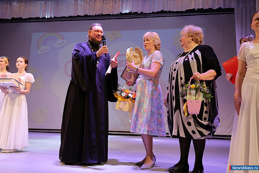 "����, ����������� �������, ������ � ������� � �����". ���������-���������������� ����� ��� ����� ������ ������� 30-������ ������