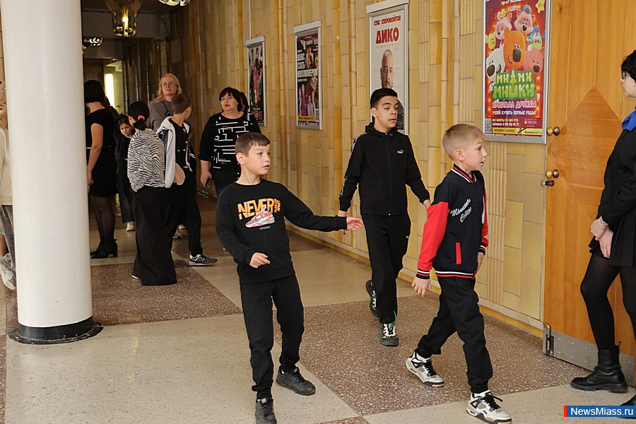 ",  ,     ". -      30- 