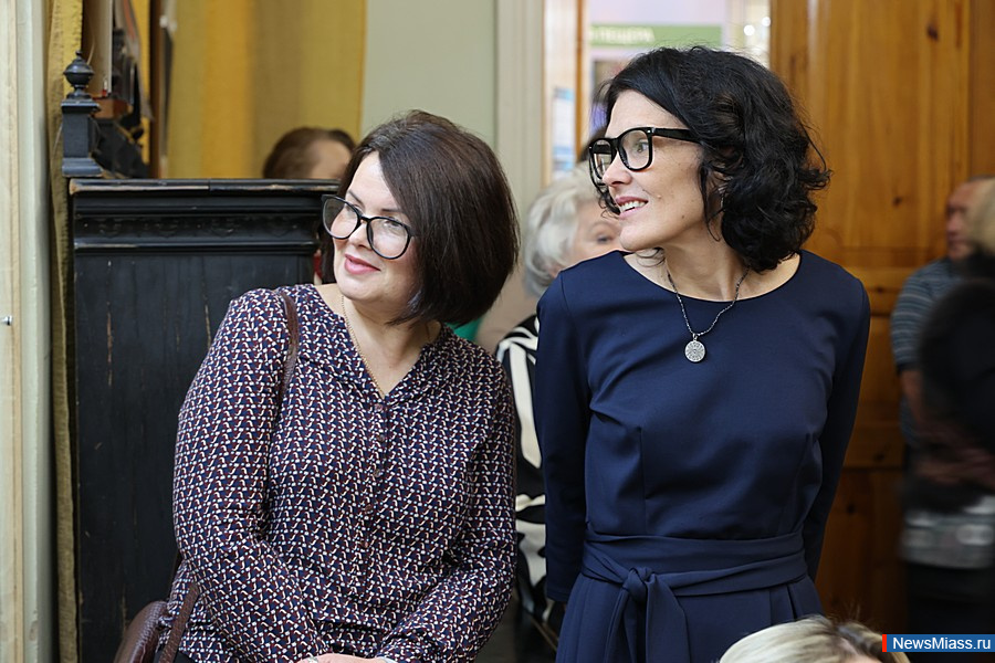 " "     .         18    