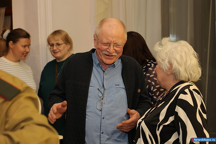 " "     .         18    