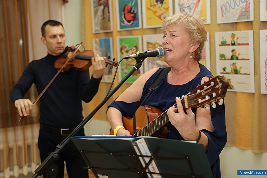 " "     .         18    