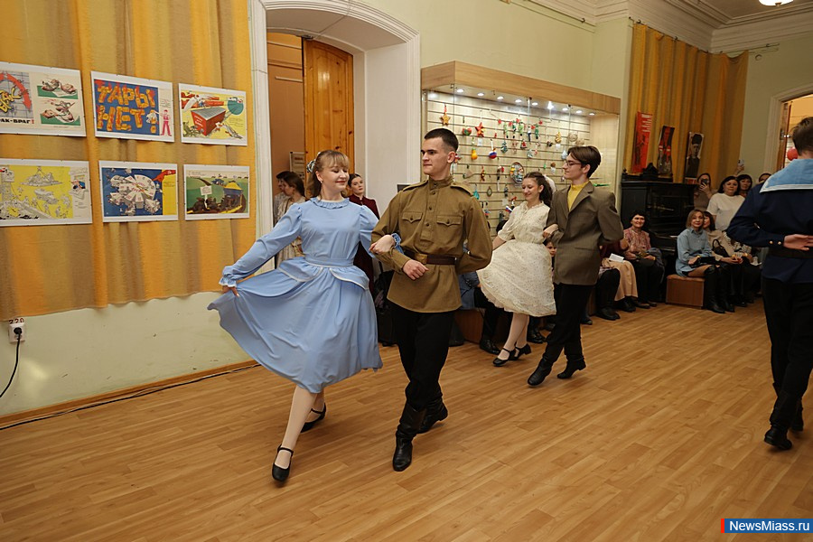 " "     .         18    