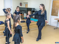 ������� ����� �������� � 1 ������ �������� 80-������ ������