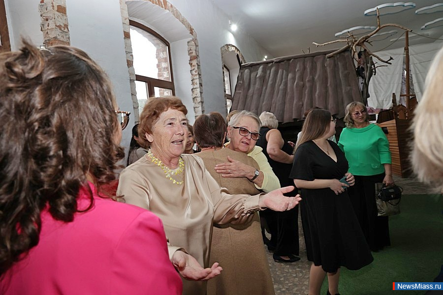 ������� ����� �������� � 1 ������ �������� 80-������ ������. ����������, ��� ������ ��������� �����������, � ����� ��� ������� ���������� ������� � ��� � 1 ������, ����� �� ������� ���������� ��������