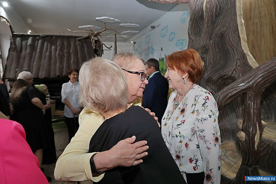 ������� ����� �������� � 1 ������ �������� 80-������ ������. ����������, ��� ������ ��������� �����������, � ����� ��� ������� ���������� ������� � ��� � 1 ������, ����� �� ������� ���������� ��������