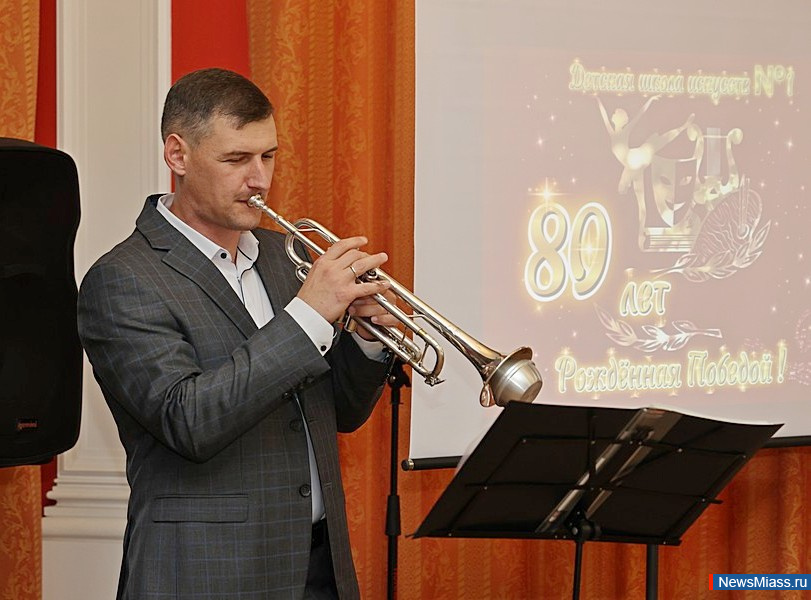 ������� ����� �������� � 1 ������ �������� 80-������ ������. ����������, ��� ������ ��������� �����������, � ����� ��� ������� ���������� ������� � ��� � 1 ������, ����� �� ������� ���������� ��������