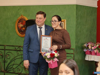 ������� ����� �������� � 1 ������ �������� 80-������ ������