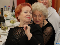 ������� ����� �������� � 1 ������ �������� 80-������ ������