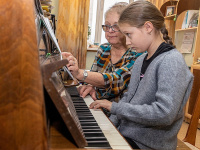 ������� ����� �������� � 1 ������ �������� 80-������ ������