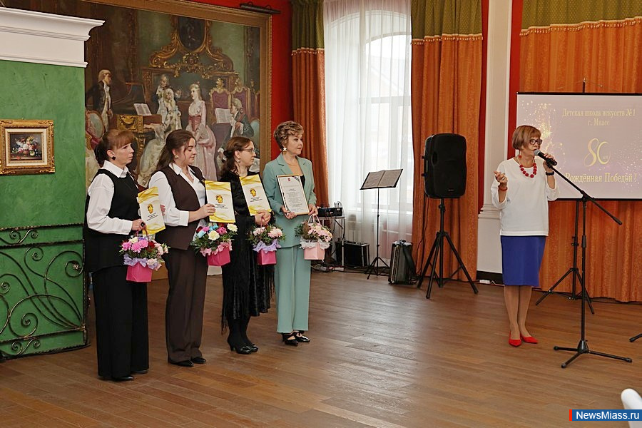 ������� ����� �������� � 1 ������ �������� 80-������ ������. ����������, ��� ������ ��������� �����������, � ����� ��� ������� ���������� ������� � ��� � 1 ������, ����� �� ������� ���������� ��������