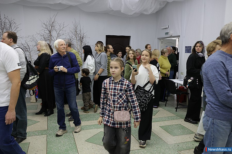 � ������ ��������� �������� ������ ������������� "���� �����". �������� ��������� ��������� �� ������ ����������� �����, � ��������� ��������������, ��� �������� �������� � ���� �����