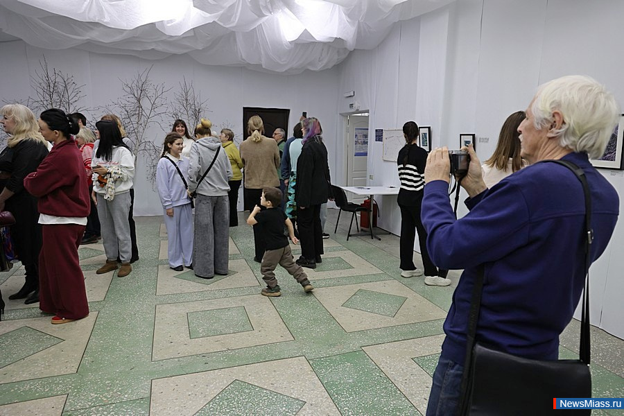 � ������ ��������� �������� ������ ������������� "���� �����". �������� ��������� ��������� �� ������ ����������� �����, � ��������� ��������������, ��� �������� �������� � ���� �����