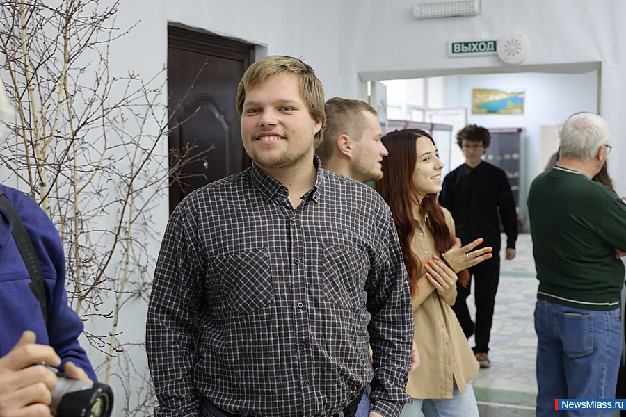 � ������ ��������� �������� ������ ������������� "���� �����". �������� ��������� ��������� �� ������ ����������� �����, � ��������� ��������������, ��� �������� �������� � ���� �����