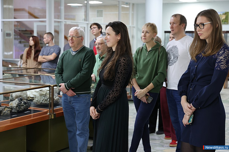 � ������ ��������� �������� ������ ������������� "���� �����". �������� ��������� ��������� �� ������ ����������� �����, � ��������� ��������������, ��� �������� �������� � ���� �����