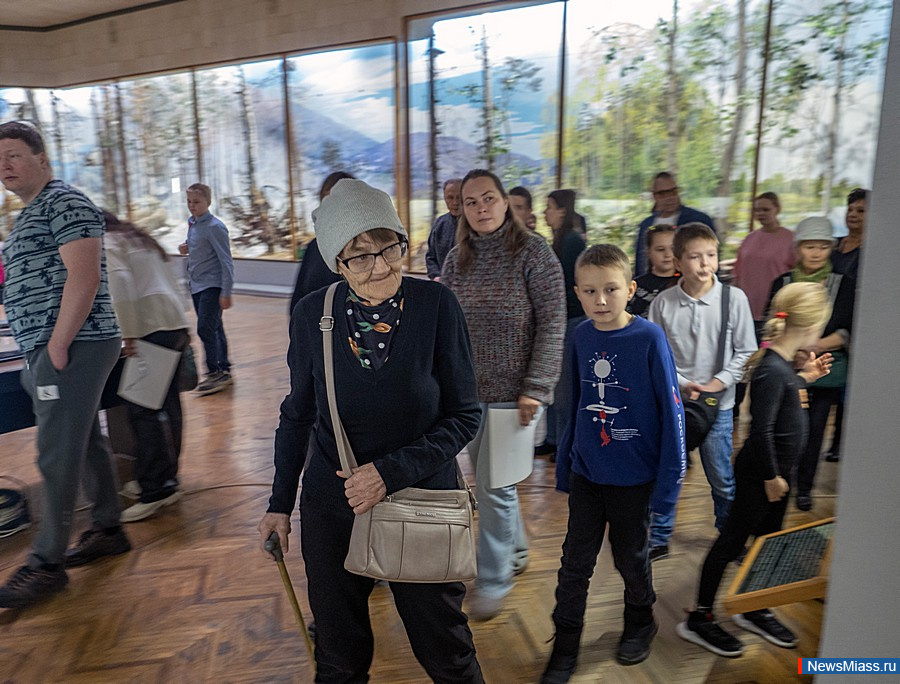 ������ "����������� � ��������" ���������� ��� ��������. �������� ��������, ��������� �� ������� ���������� ���������� ��������, ��������� � ����� ����������� �����������