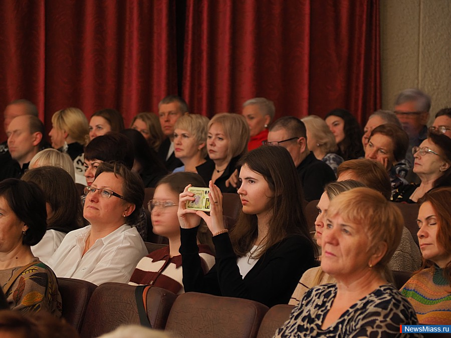 ������� ��������������� ������� ������ � ������. ����� � ���������� ����������� ���� ��������� ������ ������������ ����������� ����� �����������