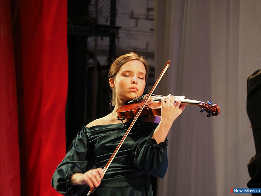 ������� ��������������� ������� ������ � ������. ����� � ���������� ����������� ���� ��������� ������ ������������ ����������� ����� �����������