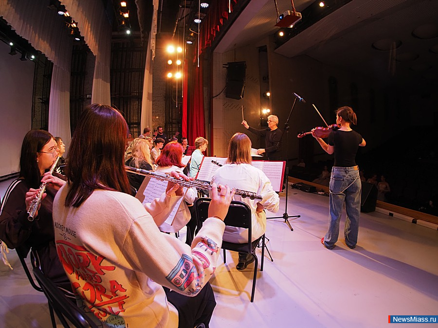 ������� ��������������� ������� ������ � ������. ����� � ���������� ����������� ���� ��������� ������ ������������ ����������� ����� �����������