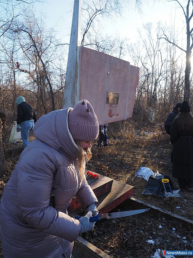 � ������ ������� � ������� ����� ����������� ������. �������� ��������� �������� �� ������ � �������������� ����������� �� �������� ��� �����-�������� �����