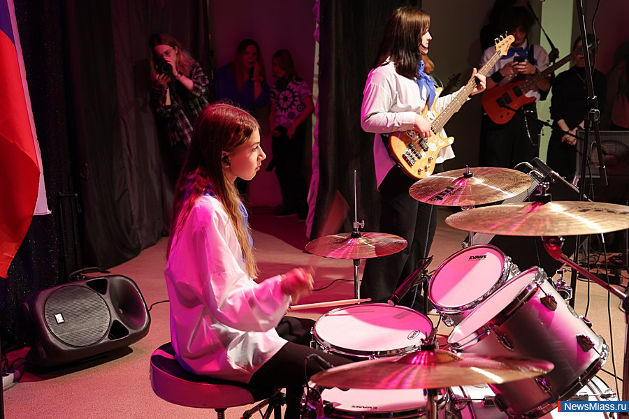 ��������� "�� ������� ������" ������ � ������. ������� ���� ��������� ���������� ����������, ��������� ��������� ���������� ��������� ����� � ������ ����������� �������