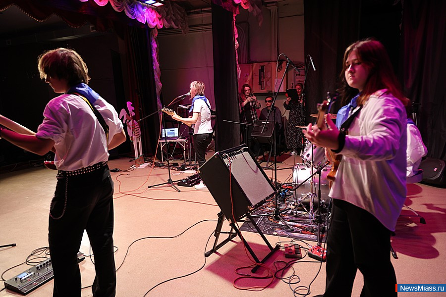 ��������� "�� ������� ������" ������ � ������. ������� ���� ��������� ���������� ����������, ��������� ��������� ���������� ��������� ����� � ������ ����������� �������