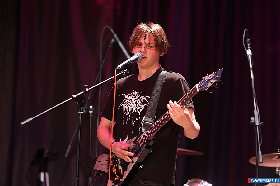 ��������� "�� ������� ������" ������ � ������. ������� ���� ��������� ���������� ����������, ��������� ��������� ���������� ��������� ����� � ������ ����������� �������