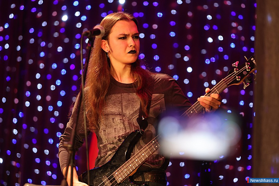 ��������� "�� ������� ������" ������ � ������. ������� ���� ��������� ���������� ����������, ��������� ��������� ���������� ��������� ����� � ������ ����������� �������