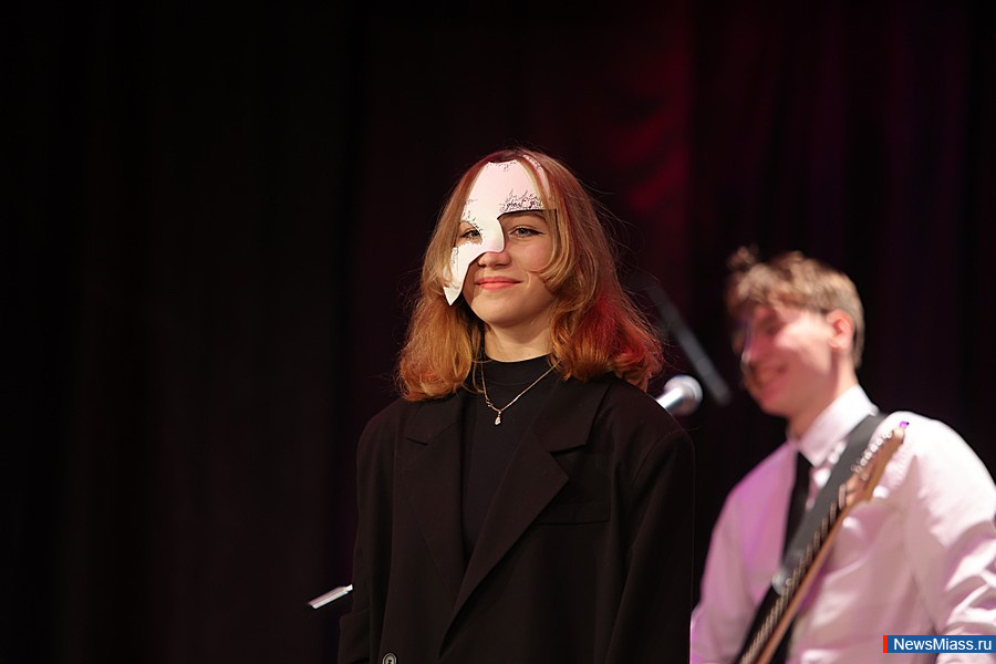 ��������� "�� ������� ������" ������ � ������. ������� ���� ��������� ���������� ����������, ��������� ��������� ���������� ��������� ����� � ������ ����������� �������