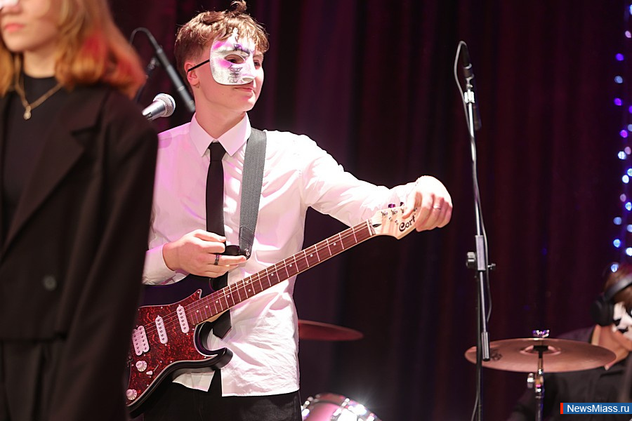 ��������� "�� ������� ������" ������ � ������. ������� ���� ��������� ���������� ����������, ��������� ��������� ���������� ��������� ����� � ������ ����������� �������