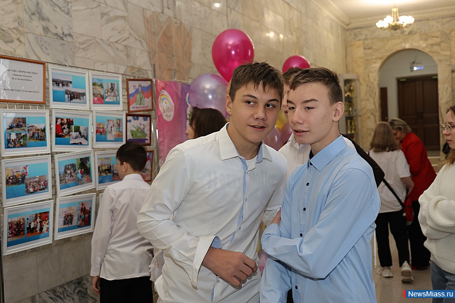 Ҹ���� � ������ ��������� "��������� ������" ������ � ������. �������� ��� �������� ������, ������� ����� �� ���� ���� �� ����� ������ ������ - ���������� �����, ���������� ��� ��������� ���������