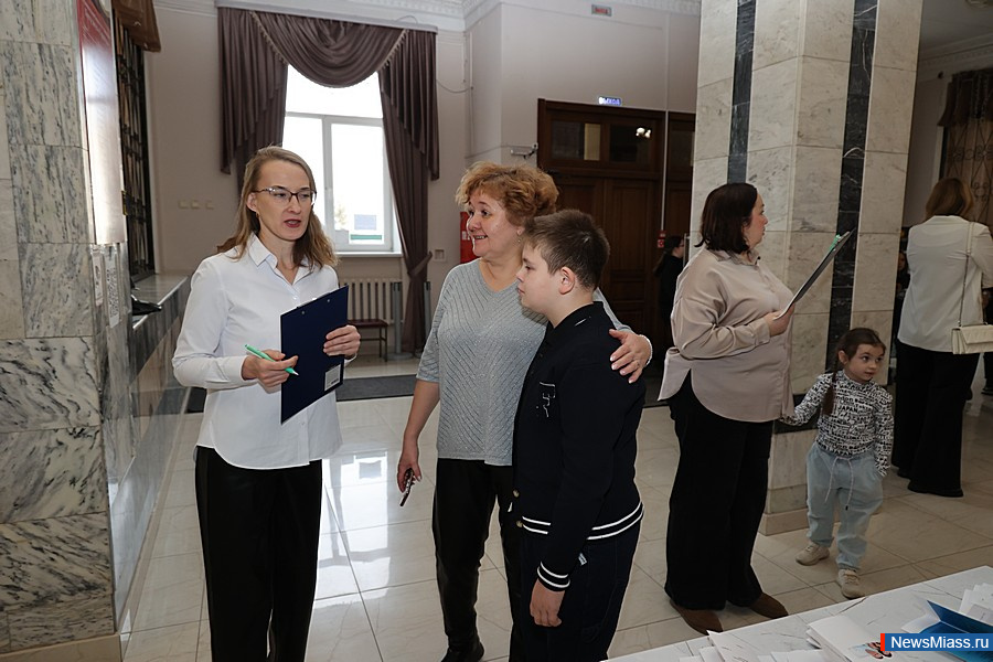 Ҹ    " "   .    ,          -  ,    