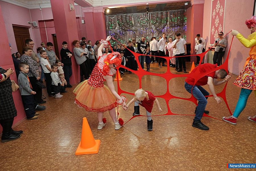 Ҹ    " "   .    ,          -  ,    