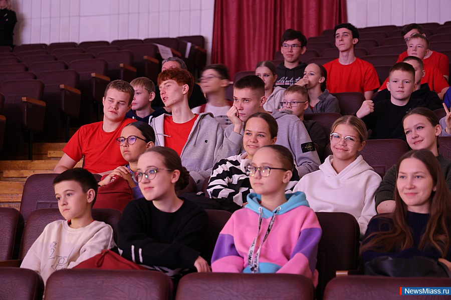 � ������ ��������� ������������ ��������� ������� "ZOV �����". � �������� ����������������� ���������� ������� ������� ���������� �� ������� �����������, �������, ������������ �������� � �������������