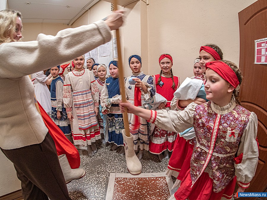 � ������ ��������� ������������ ��������� ������� "ZOV �����". � �������� ����������������� ���������� ������� ������� ���������� �� ������� �����������, �������, ������������ �������� � �������������