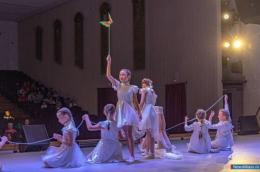 � ������ ��������� ������������ ��������� ������� "ZOV �����". � �������� ����������������� ���������� ������� ������� ���������� �� ������� �����������, �������, ������������ �������� � �������������