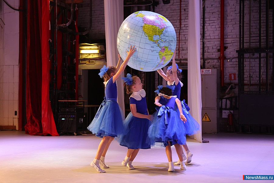 � ������ ��������� ������������ ��������� ������� "ZOV �����". � �������� ����������������� ���������� ������� ������� ���������� �� ������� �����������, �������, ������������ �������� � �������������