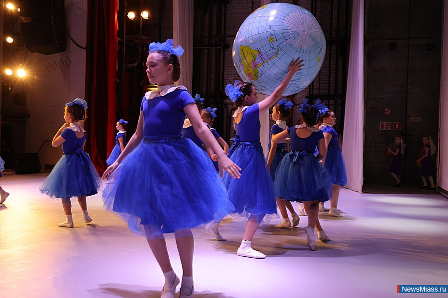 � ������ ��������� ������������ ��������� ������� "ZOV �����". � �������� ����������������� ���������� ������� ������� ���������� �� ������� �����������, �������, ������������ �������� � �������������