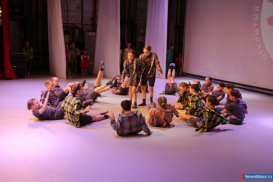 � ������ ��������� ������������ ��������� ������� "ZOV �����". � �������� ����������������� ���������� ������� ������� ���������� �� ������� �����������, �������, ������������ �������� � �������������