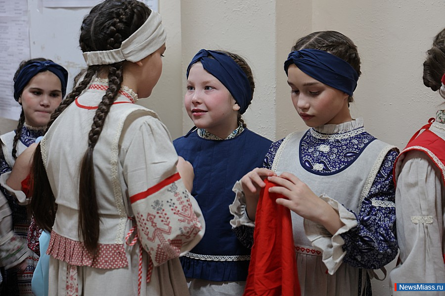 � ������ ��������� ������������ ��������� ������� "ZOV �����". � �������� ����������������� ���������� ������� ������� ���������� �� ������� �����������, �������, ������������ �������� � �������������