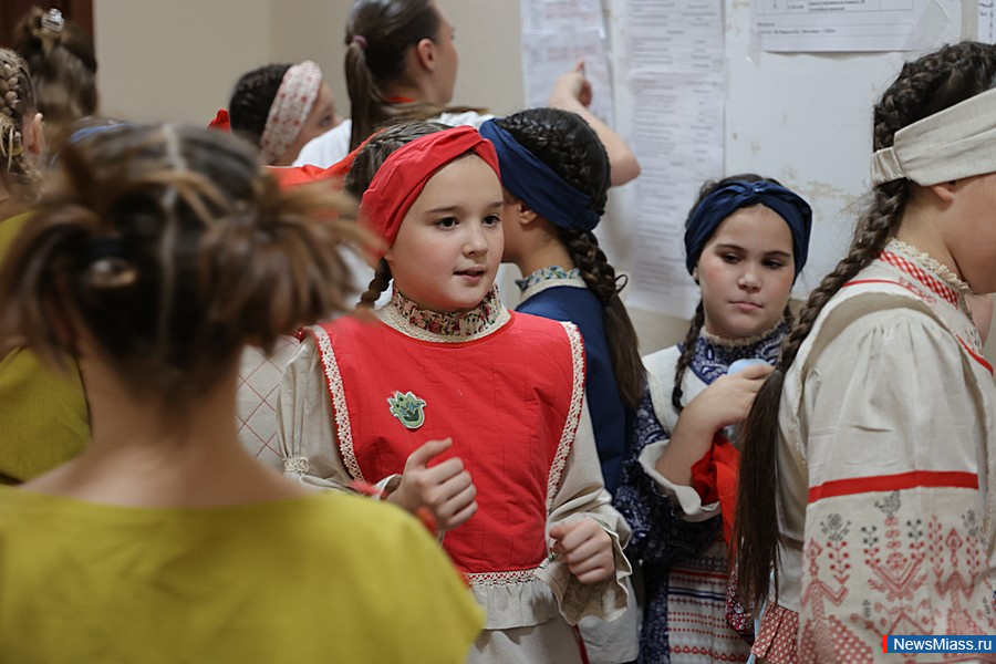 � ������ ��������� ������������ ��������� ������� "ZOV �����". � �������� ����������������� ���������� ������� ������� ���������� �� ������� �����������, �������, ������������ �������� � �������������