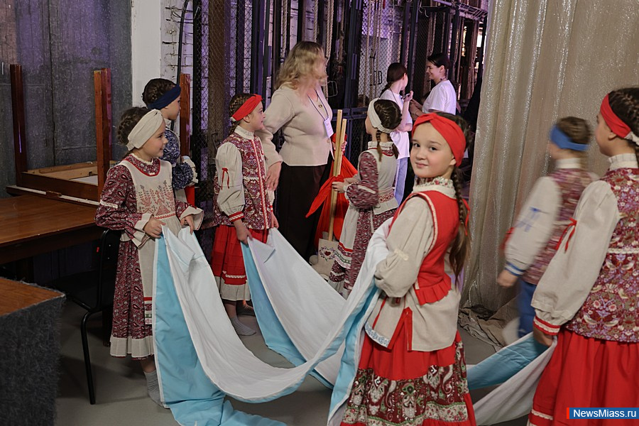 � ������ ��������� ������������ ��������� ������� "ZOV �����". � �������� ����������������� ���������� ������� ������� ���������� �� ������� �����������, �������, ������������ �������� � �������������