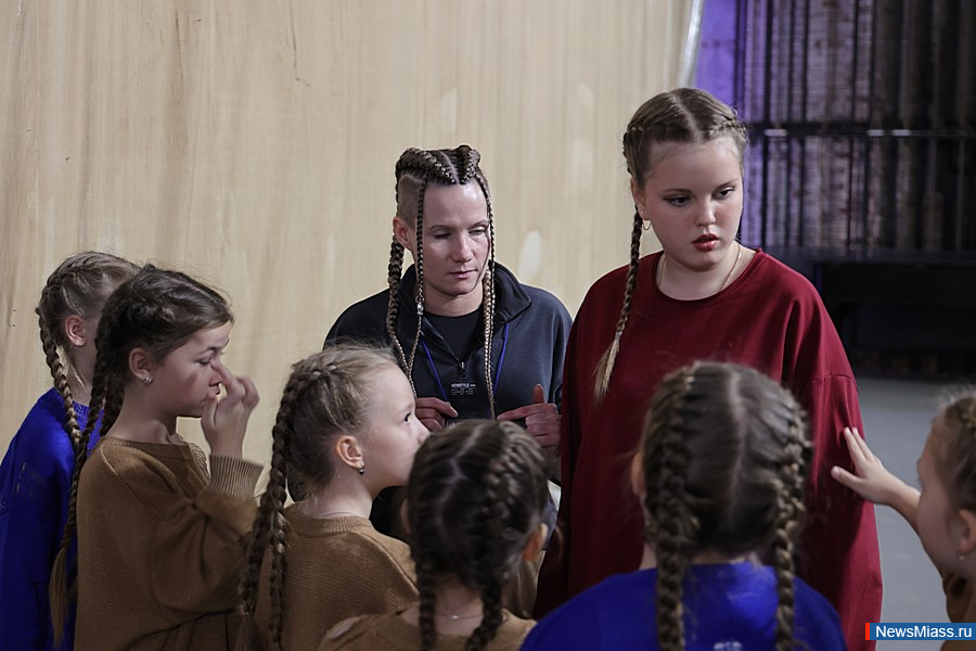 � ������ ��������� ������������ ��������� ������� "ZOV �����". � �������� ����������������� ���������� ������� ������� ���������� �� ������� �����������, �������, ������������ �������� � �������������