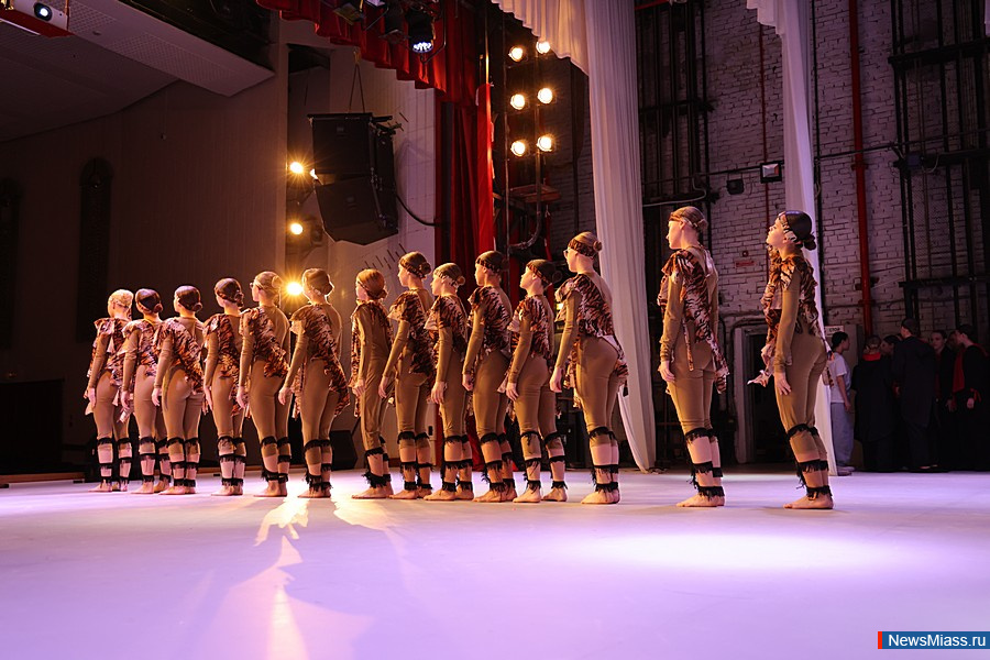 � ������ ��������� ������������ ��������� ������� "ZOV �����". � �������� ����������������� ���������� ������� ������� ���������� �� ������� �����������, �������, ������������ �������� � �������������