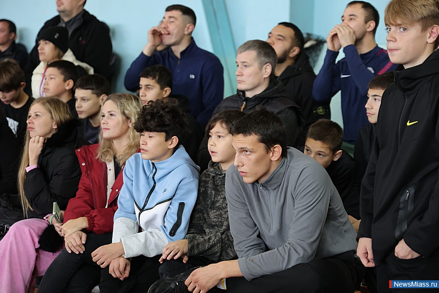 � ������ ������ ���������� ������ �� �����. ������ ������ ����� 150 ���� �������� �� ������ ������� �������