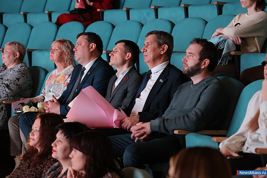 "��� �������" ������ ������� 25-������ ������. ����� ����� ������� ��������� - �� ������� ������ ������� ���������� ��������