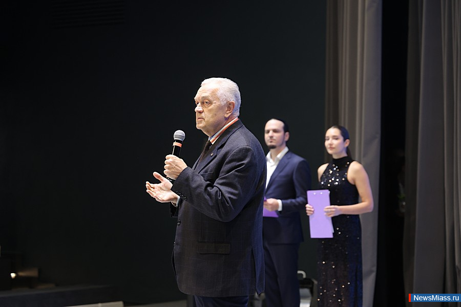 "��� �������" ������ ������� 25-������ ������. ����� ����� ������� ��������� - �� ������� ������ ������� ���������� ��������