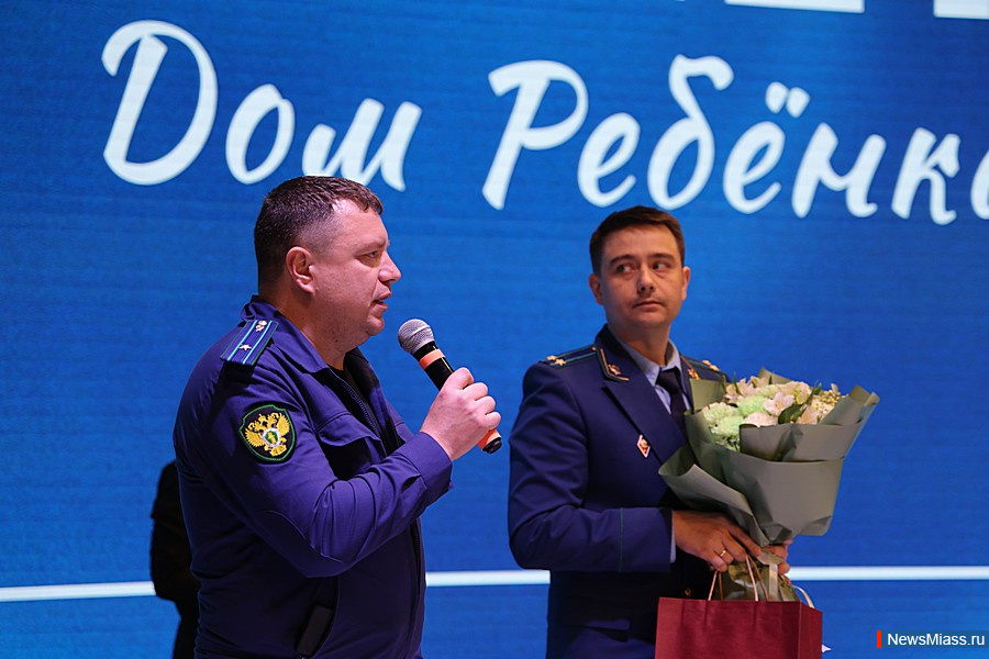 "��� �������" ������ ������� 25-������ ������. ����� ����� ������� ��������� - �� ������� ������ ������� ���������� ��������